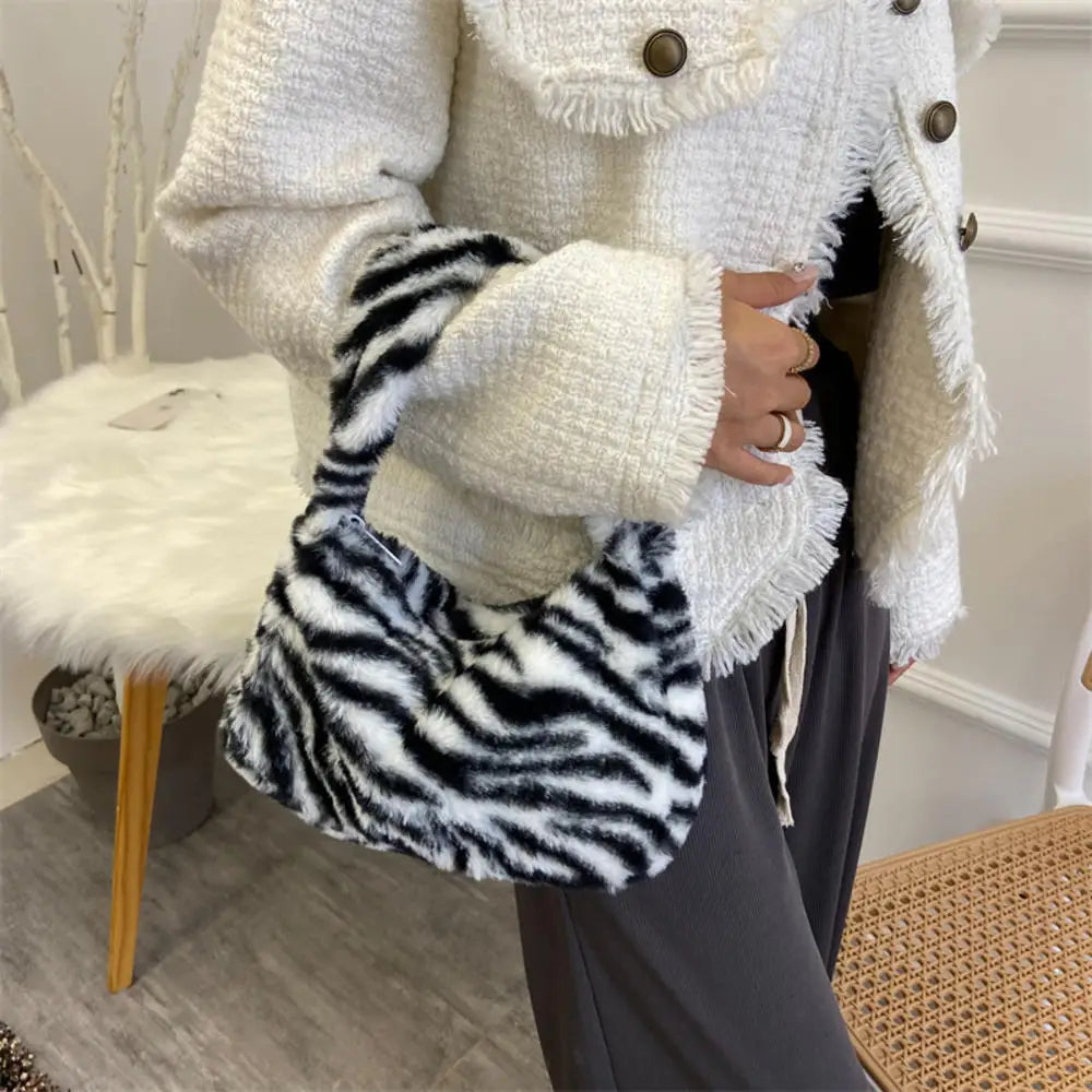 A80 Women's soft plush shoulder bag